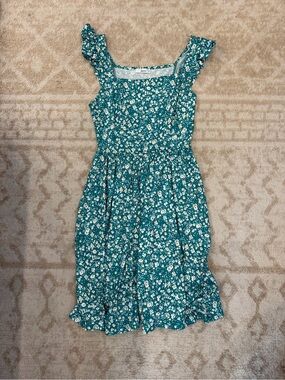 Ruffle Sleeve Flower Dress